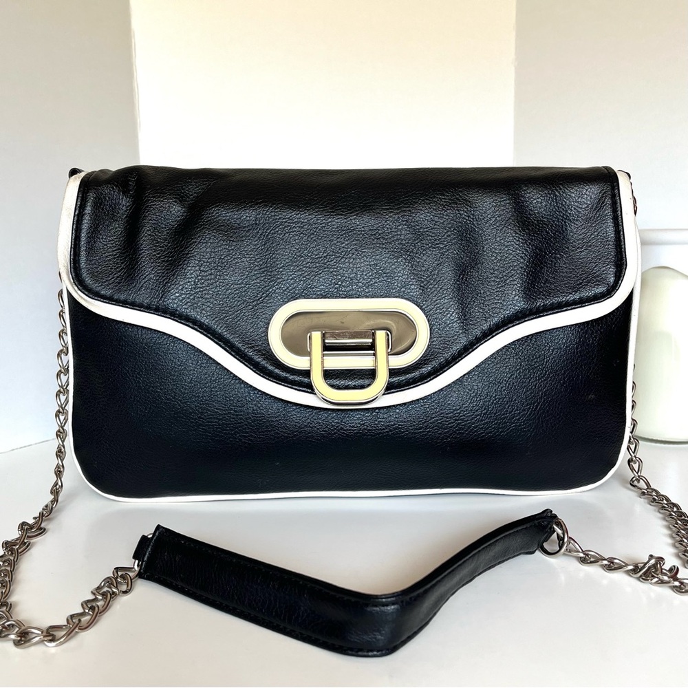 Apt 9 Emma Clutch / Crossbody Bag